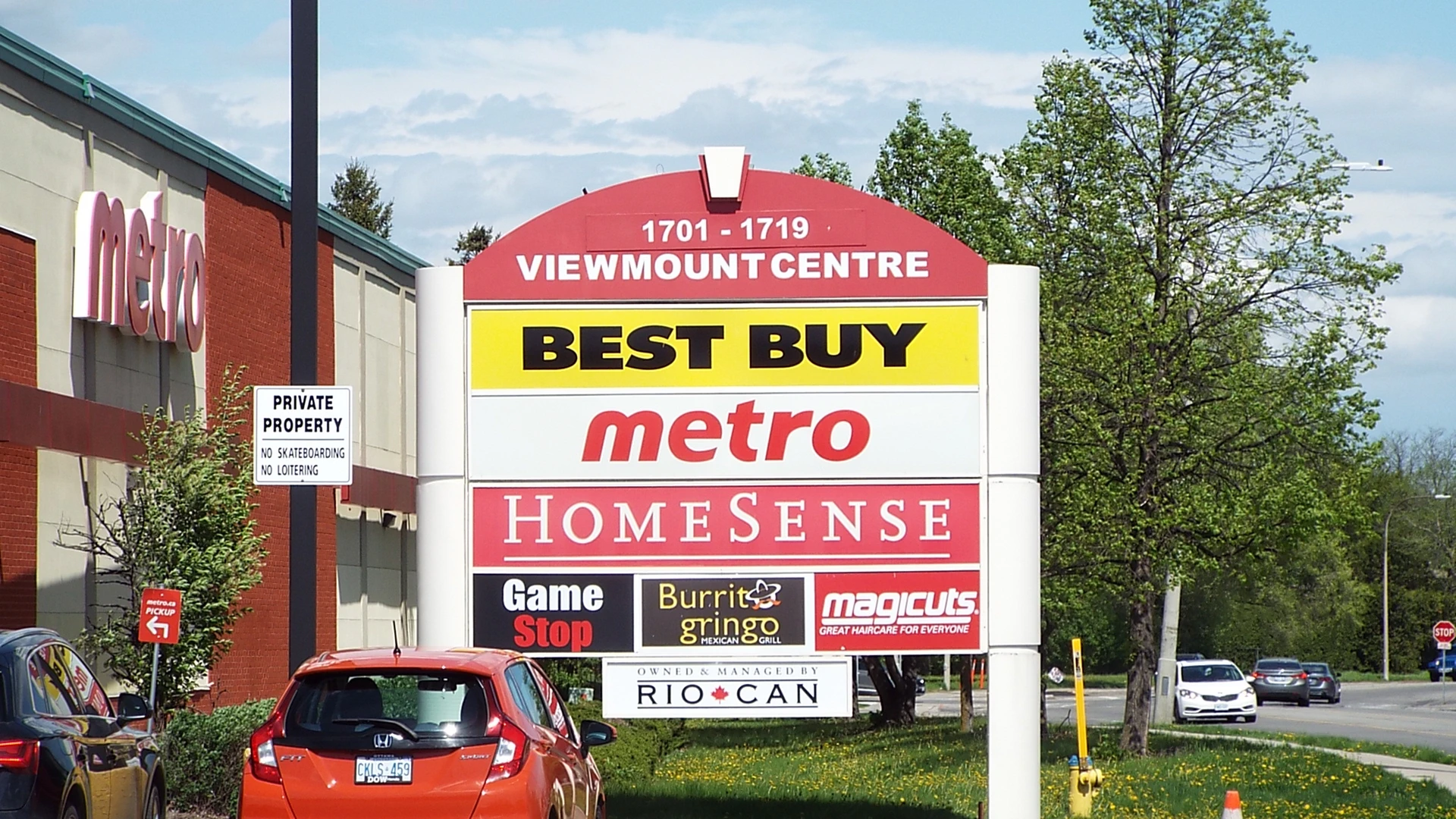 Tenant Monument Sign